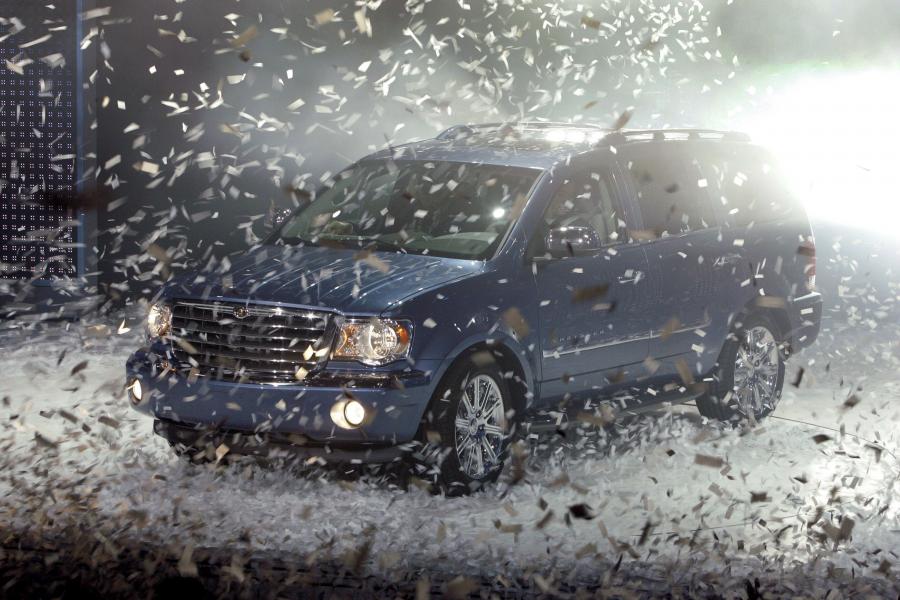  Chrysler Aspen Limited 2007 года  (фото 91 из 91)